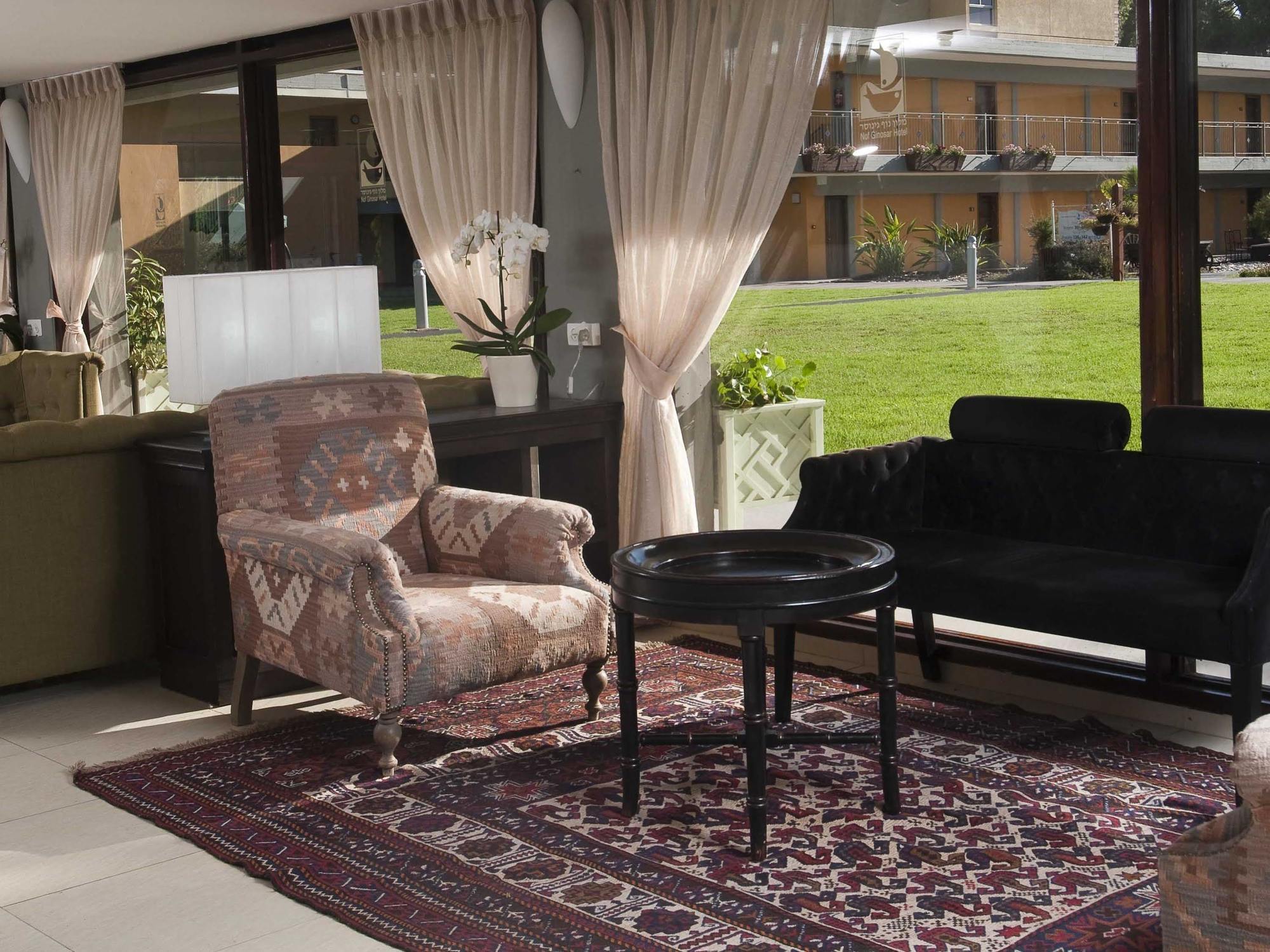 Nof Kibbutz Hotel 2*