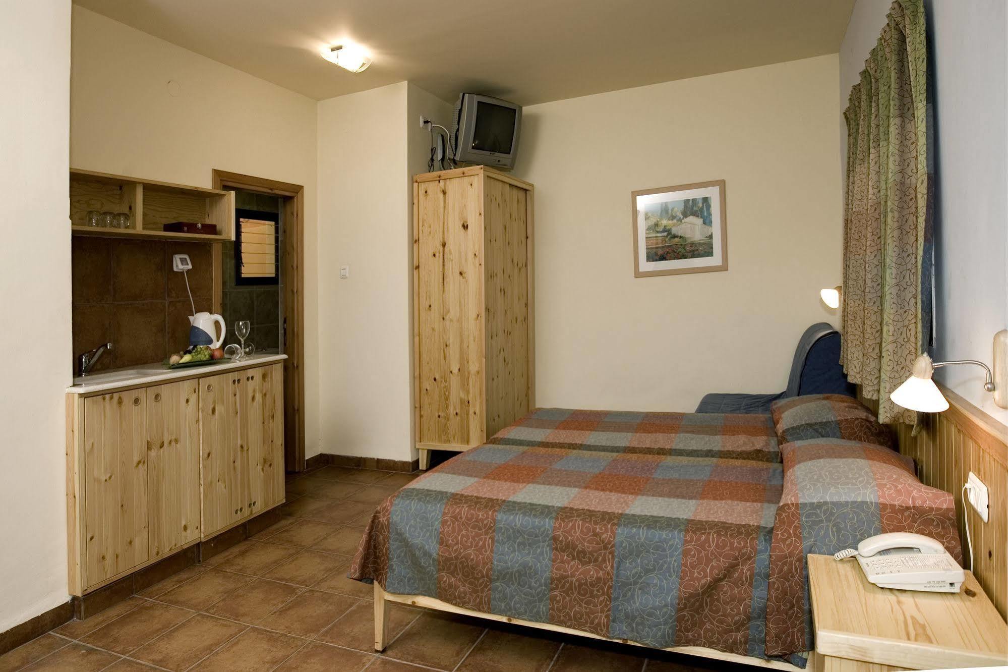 Hotel Nof Kibbutz 2*